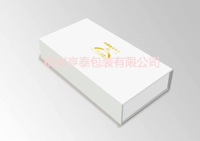 两岸咖啡套装盒效果图
