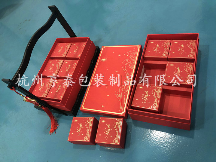 手提式月饼盒