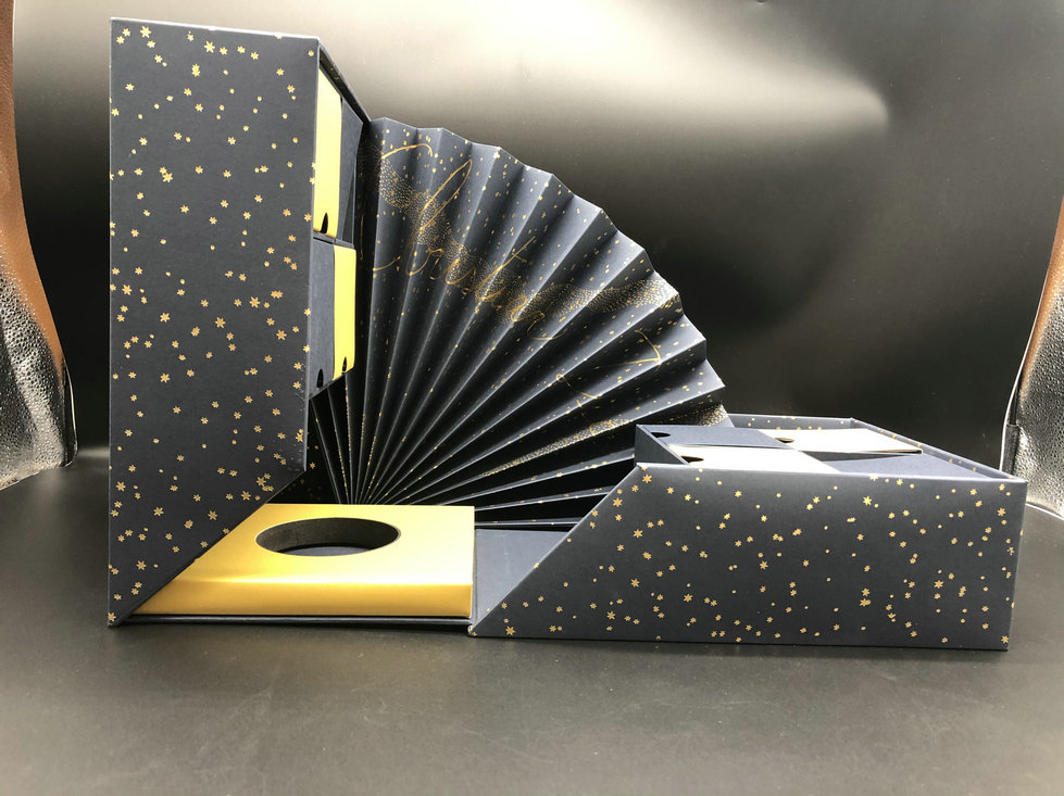 扇形礼品盒定制款